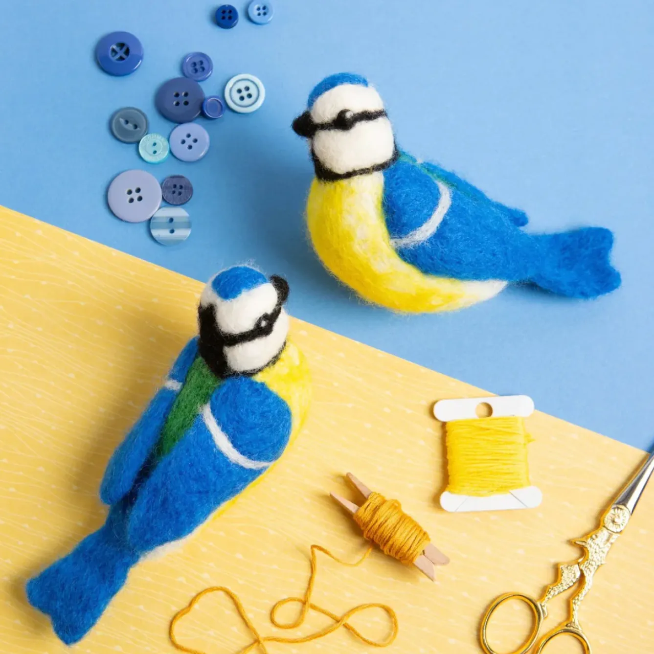 Hawthorn Handmade Crafts-Blue Tits Needle Felting Kit