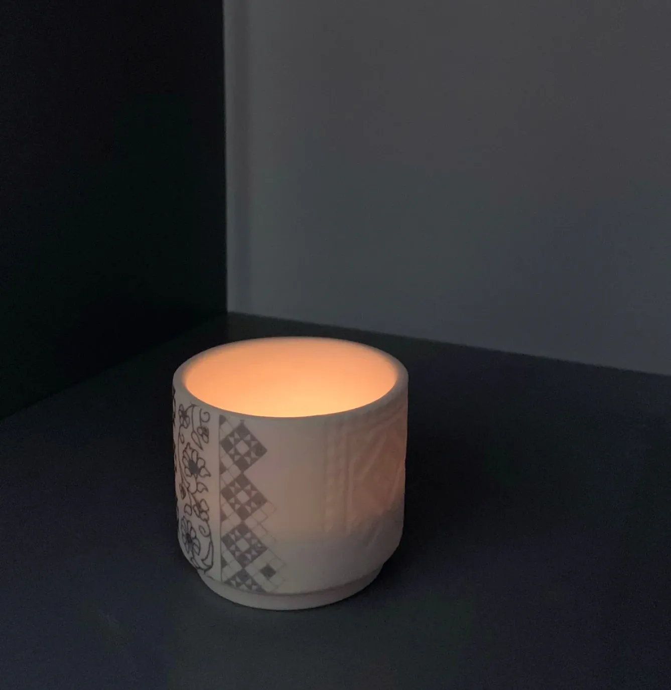 Alex Allday Tea|Home Fragrance-Jasmine Ceramic Small Footed Tea Light Holder