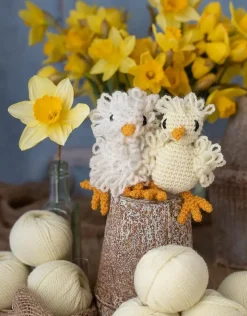 Toft Crafts Crafts-Spring Chicks Crochet Kit