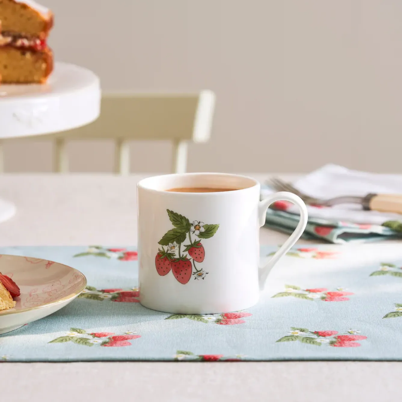 Sophie Allport Tea|Flowers & Garden-Strawberries Solo Mug